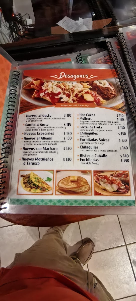 Restaurante La Salsa Verde Menu - Image 1